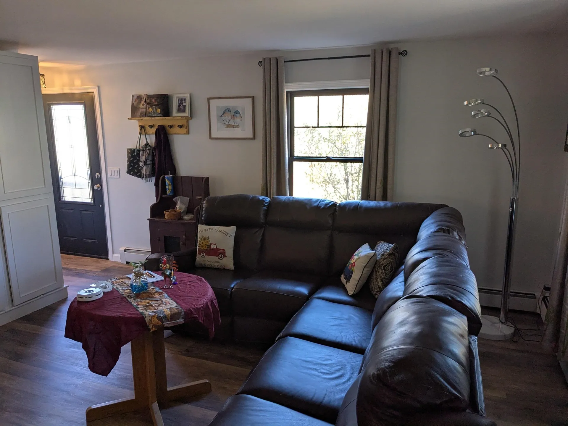123 Warren Street Laconia NH 03246