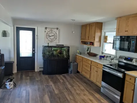 123 Warren Street Laconia NH 03246