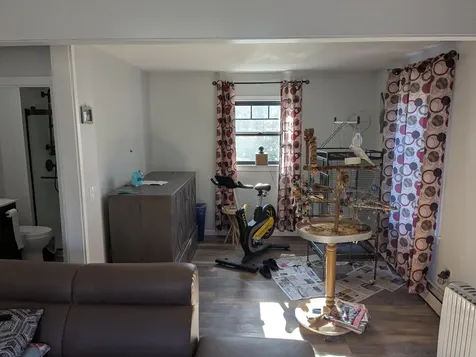 123 Warren Street Laconia NH 03246