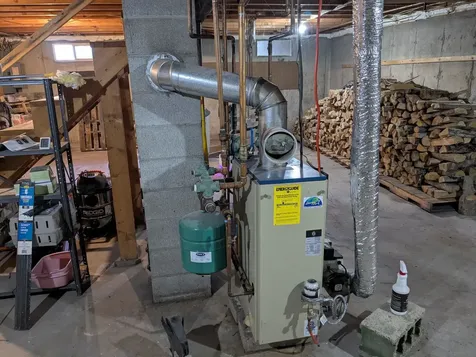 123 Warren Street Laconia NH 03246