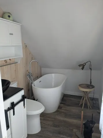 123 Warren Street Laconia NH 03246