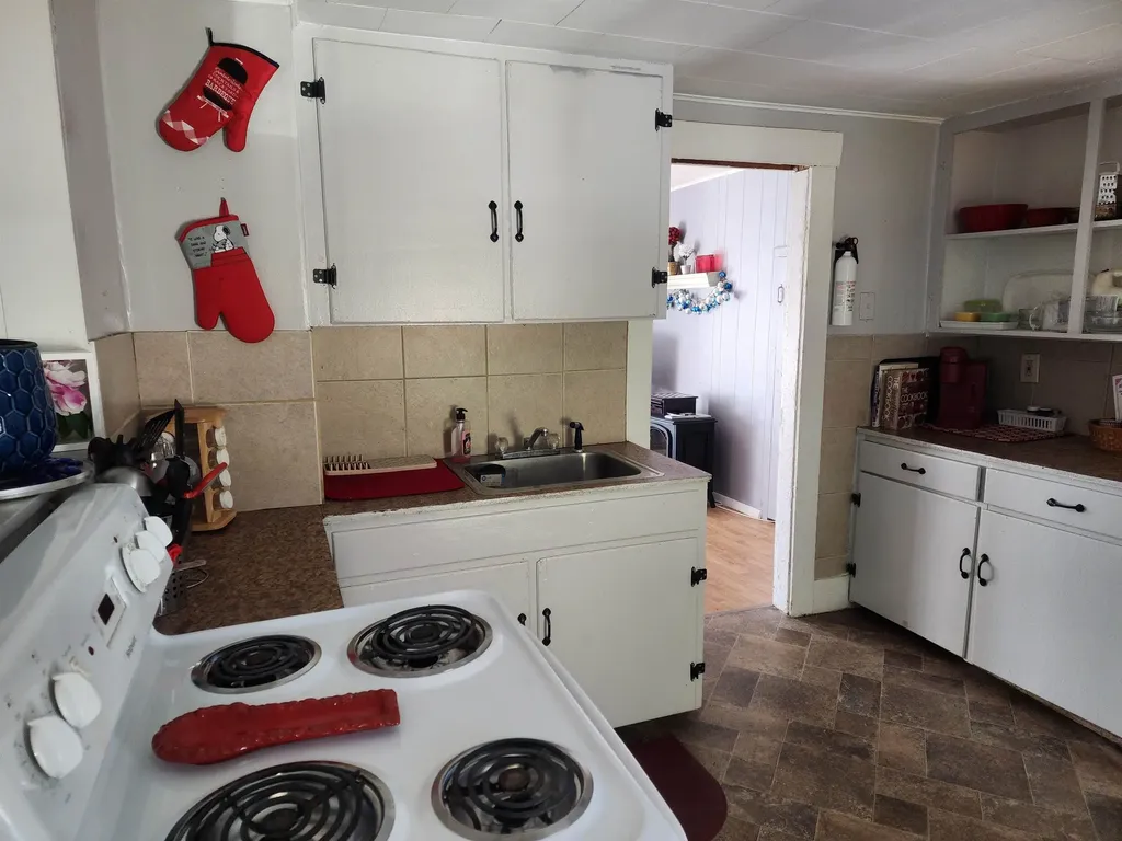 6 Hagar Lane Littleton NH 03561