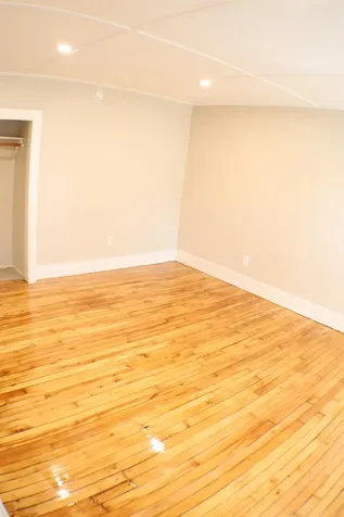 291 Village Street Concord NH 03303