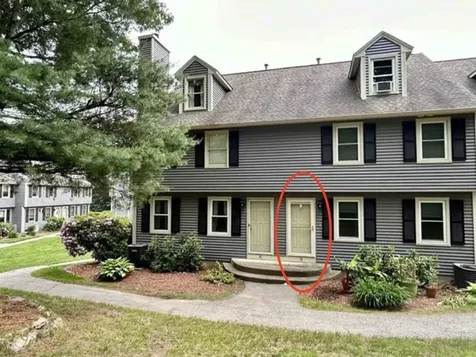 16 High Bridge Hill Nashua NH 03063