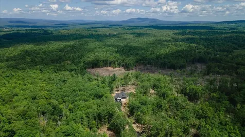 15 Ledgestone Drive Peterborough NH 03458