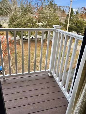 325 Lita Lane Newmarket NH 03857