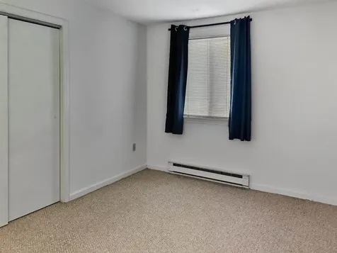 325 Lita Lane Newmarket NH 03857