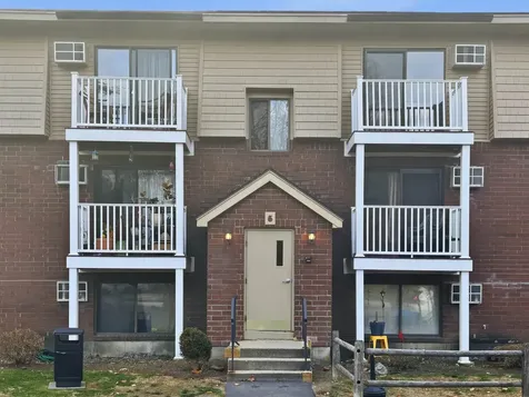 325 Lita Lane Newmarket NH 03857