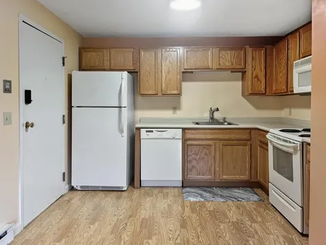 325 Lita Lane Newmarket NH 03857