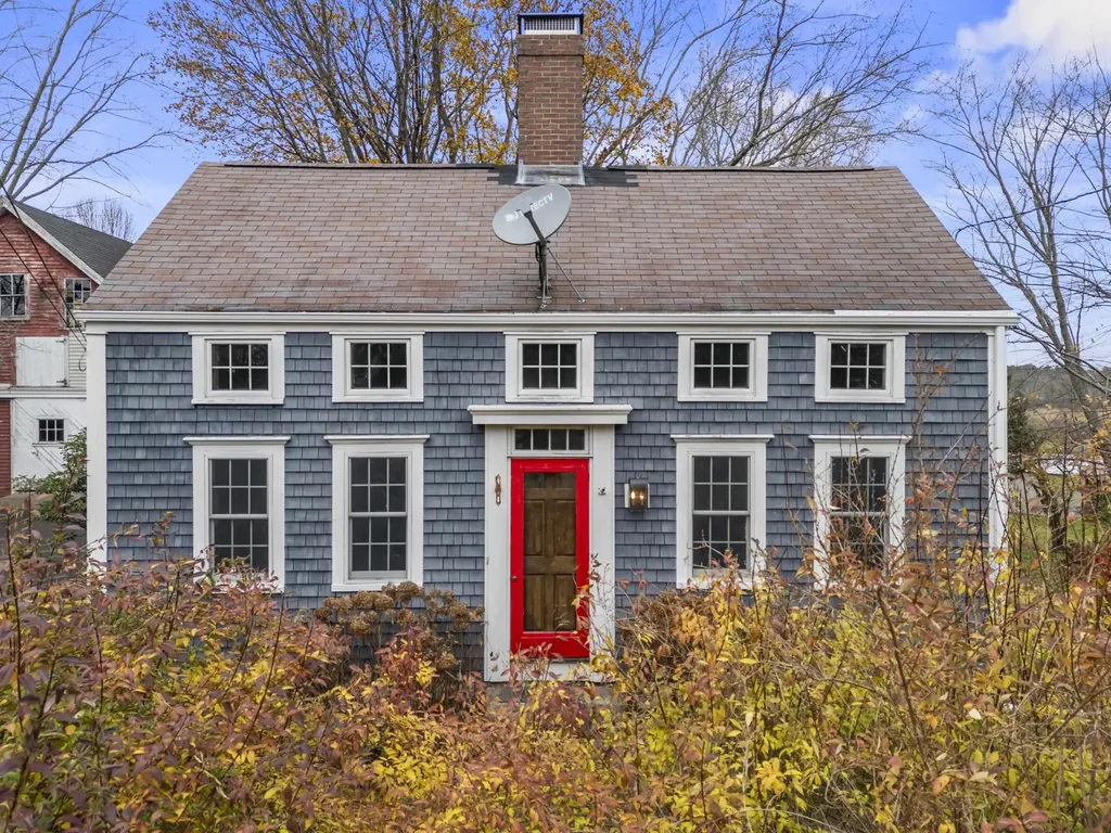 49 Exeter Road North Hampton NH 03862