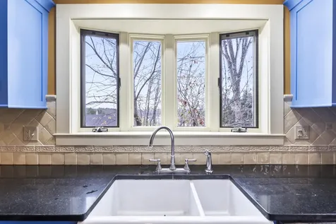 49 Exeter Road North Hampton NH 03862