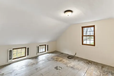 49 Exeter Road North Hampton NH 03862