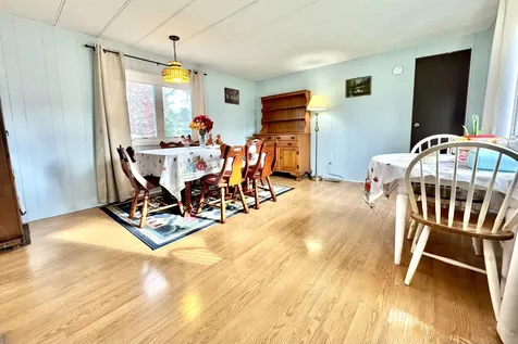 5 Plainfield Lane Nashua NH 03062