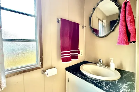 5 Plainfield Lane Nashua NH 03062