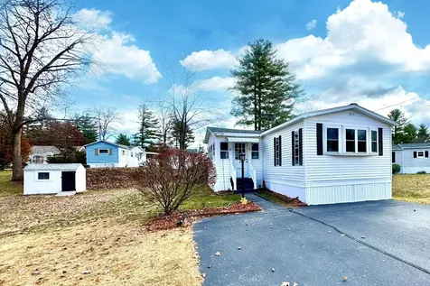 5 Plainfield Lane Nashua NH 03062