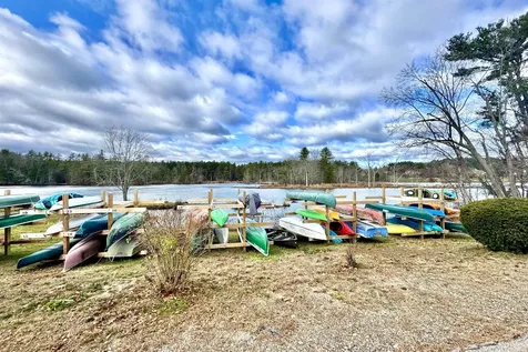 5 Plainfield Lane Nashua NH 03062