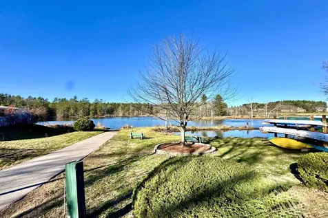 5 Plainfield Lane Nashua NH 03062
