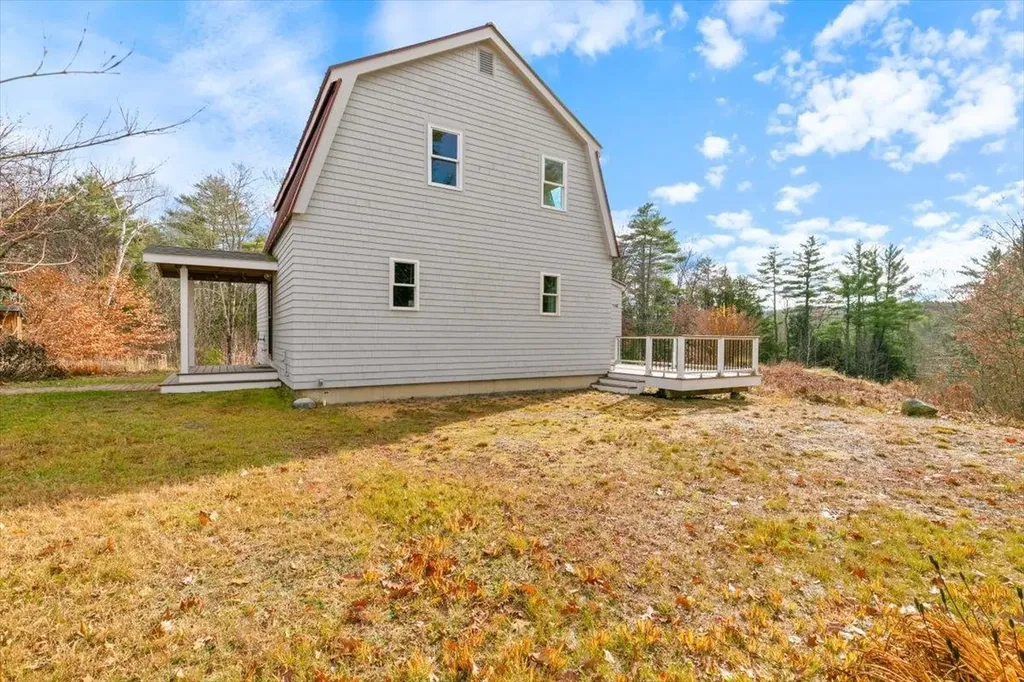 203 Old Shaker Road Loudon NH 03307