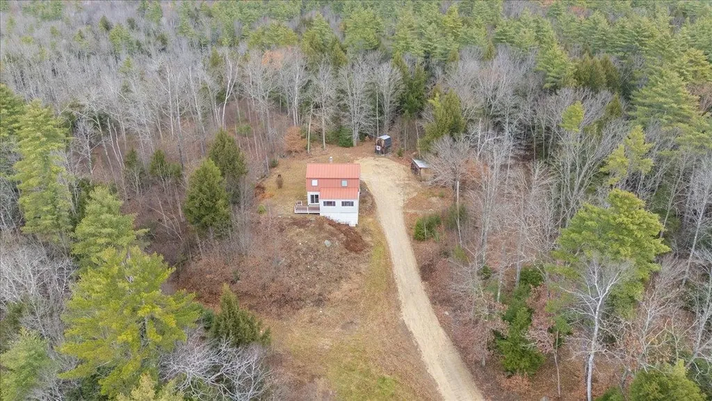 203 Old Shaker Road Loudon NH 03307