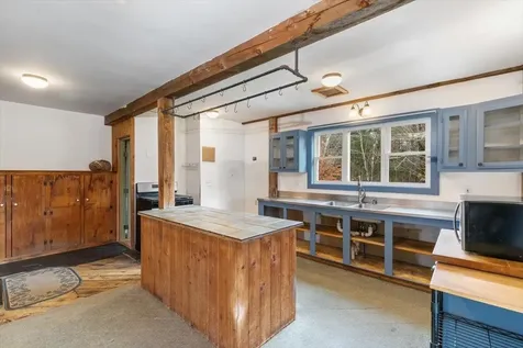 203 Old Shaker Road Loudon NH 03307