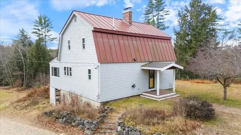 203 Old Shaker Road Loudon NH 03307