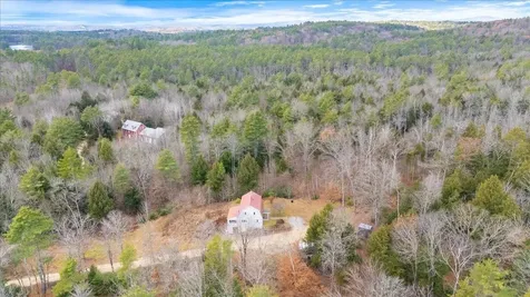 203 Old Shaker Road Loudon NH 03307