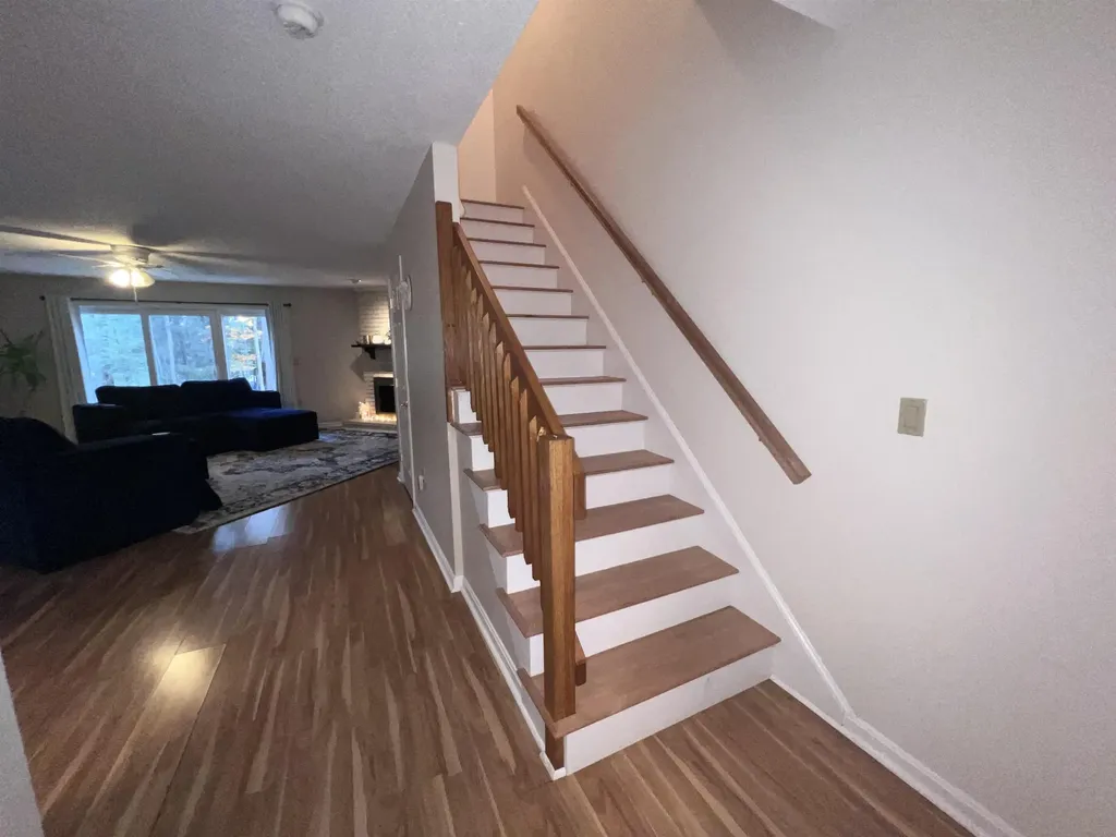 33 Harbor Way Wolfeboro NH 03894
