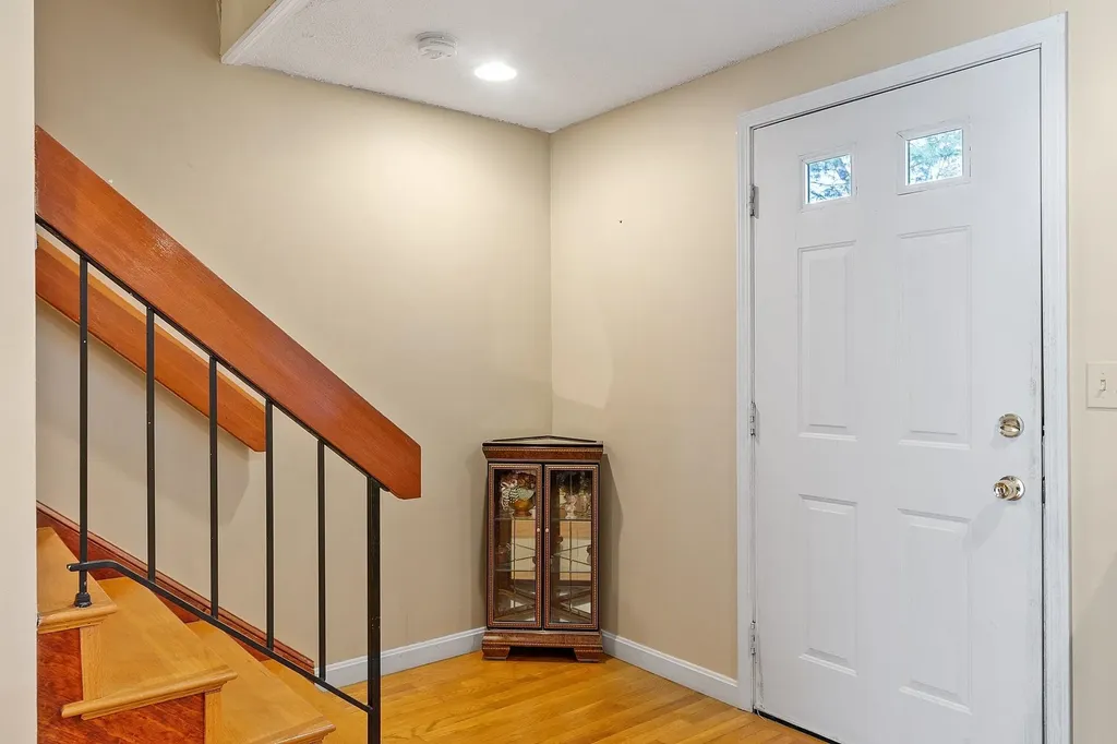 123 Cannongate Iii Road Nashua NH 03063