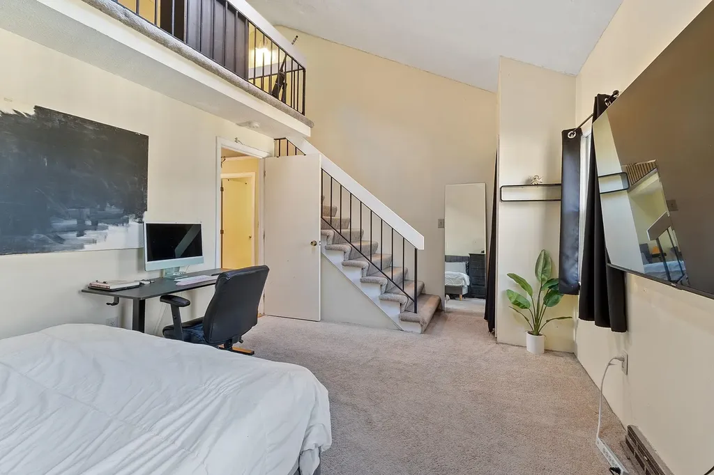 123 Cannongate Iii Road Nashua NH 03063