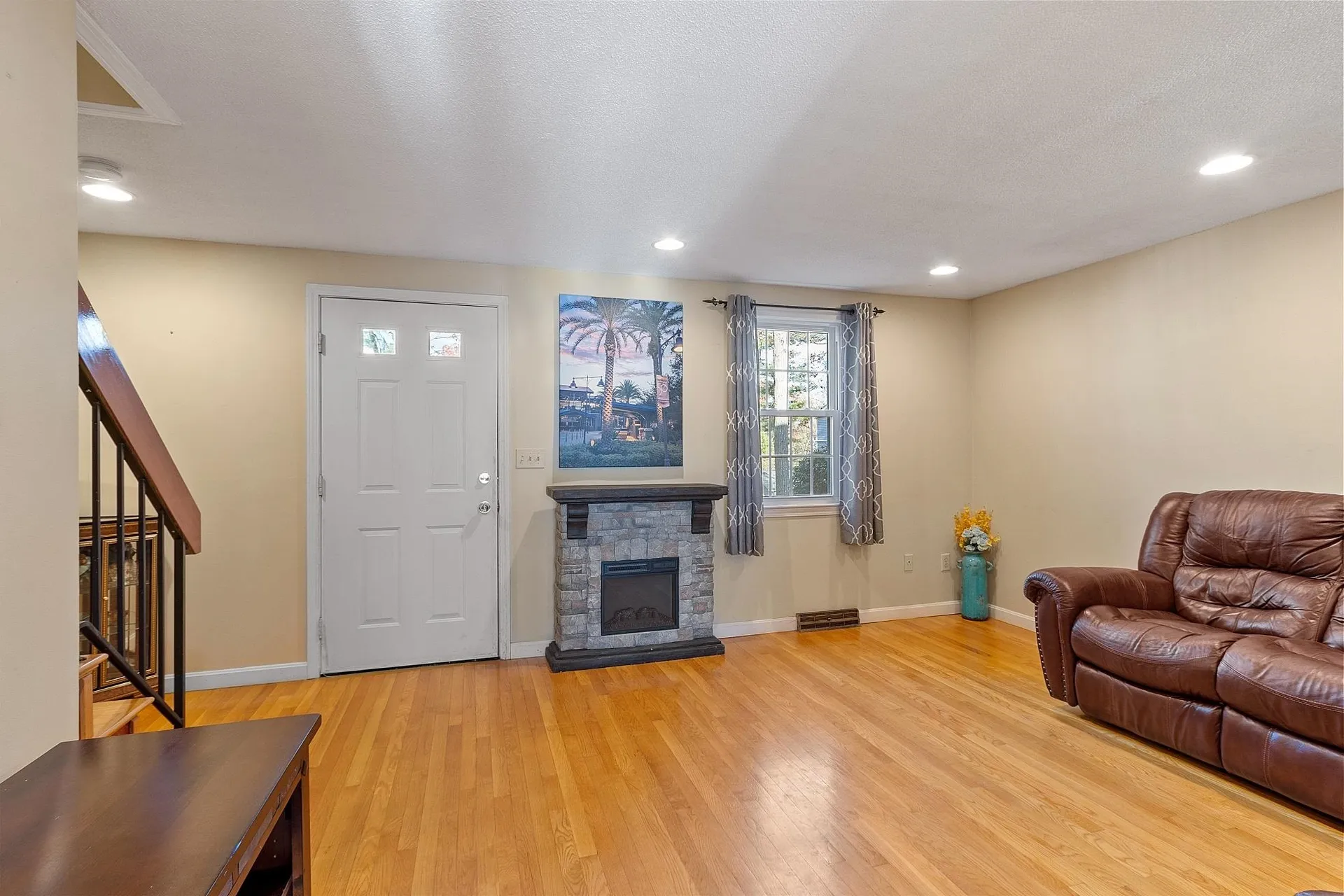 123 Cannongate Iii Road Nashua NH 03063