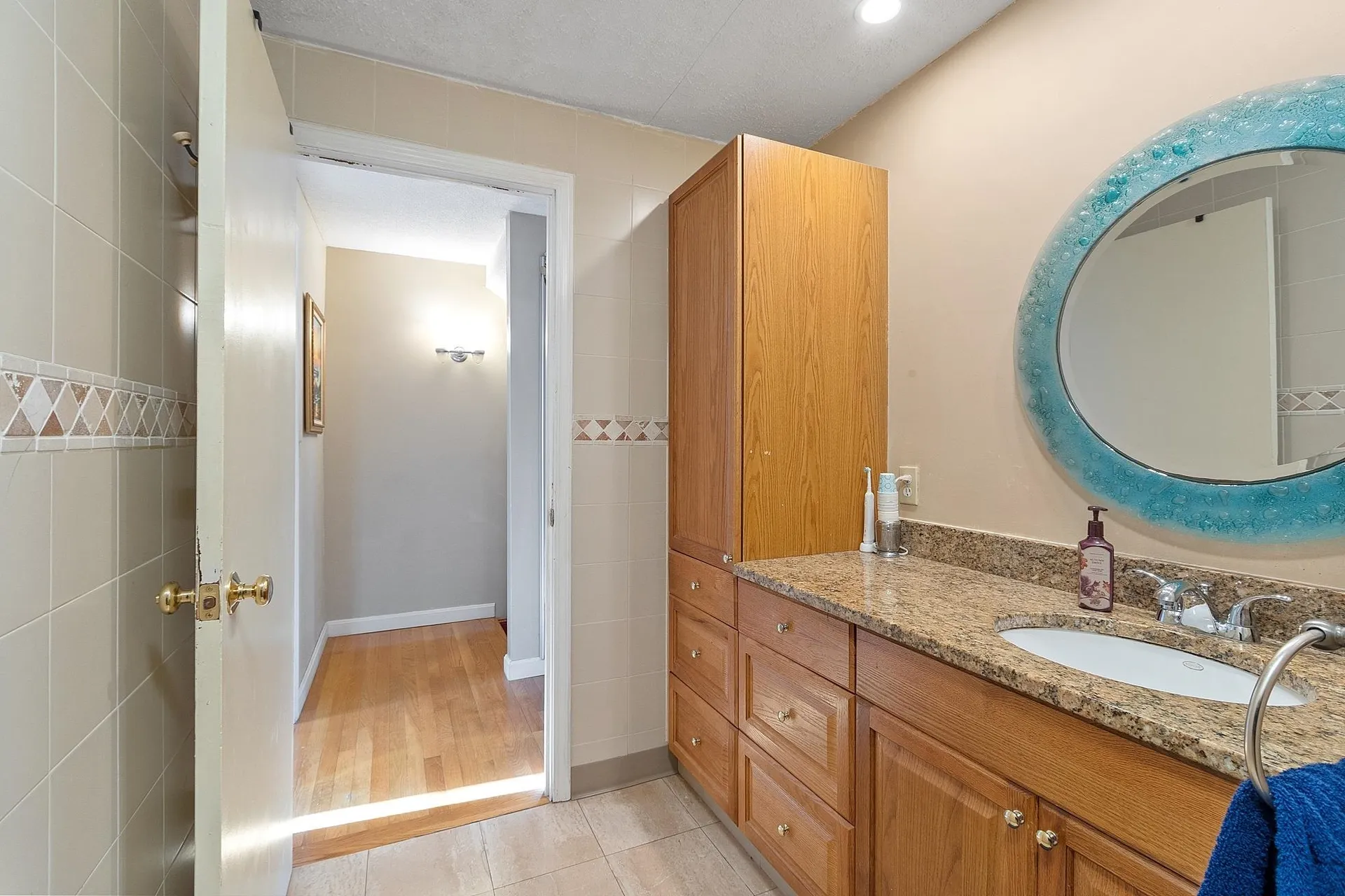 123 Cannongate Iii Road Nashua NH 03063