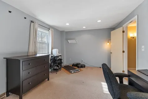 123 Cannongate Iii Road Nashua NH 03063