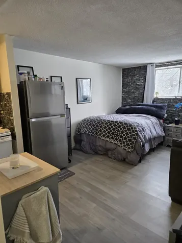 2 Silvestri Circle Derry NH 03038