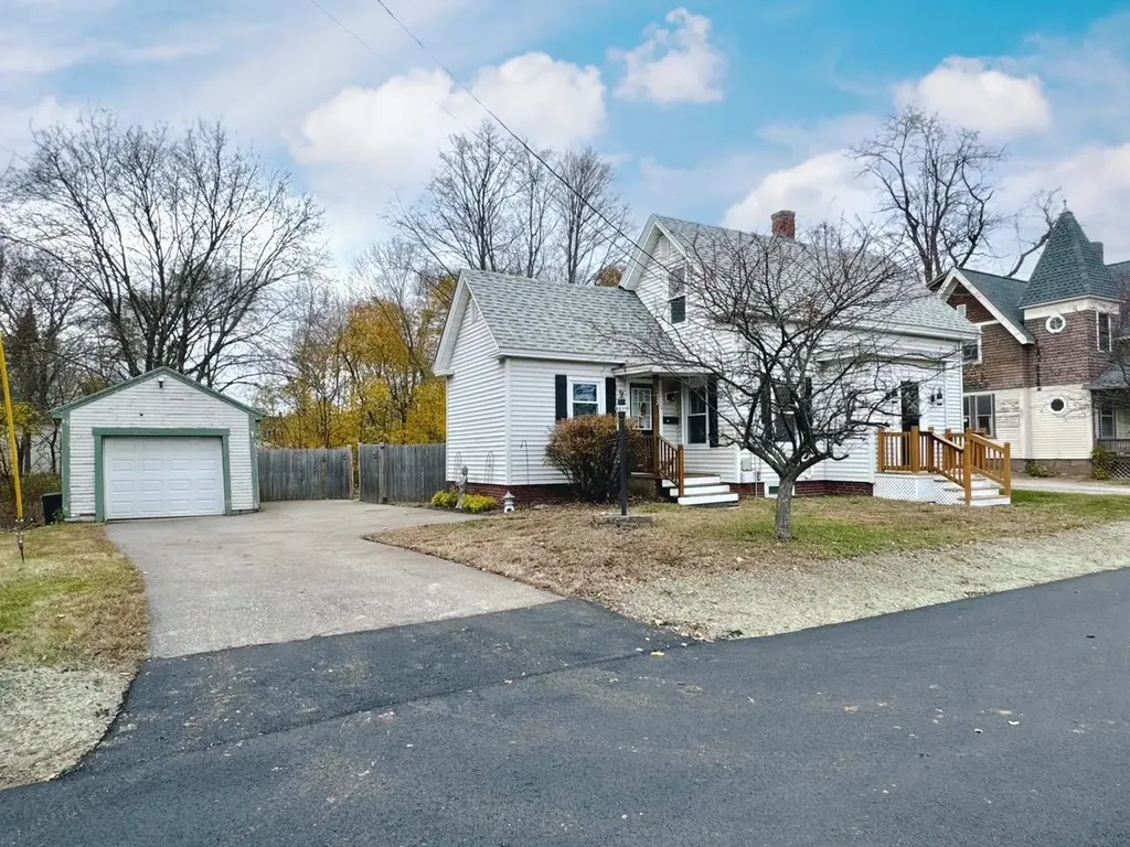 12 Avon Street Concord NH 03301