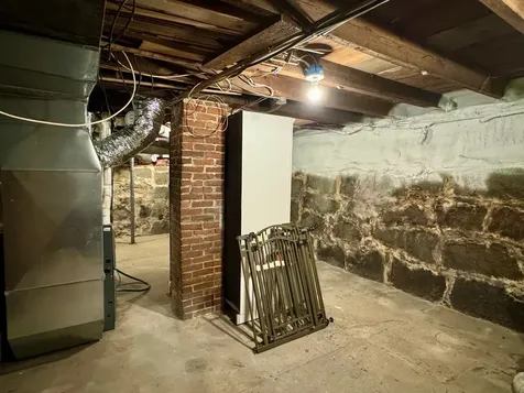 12 Avon Street Concord NH 03301