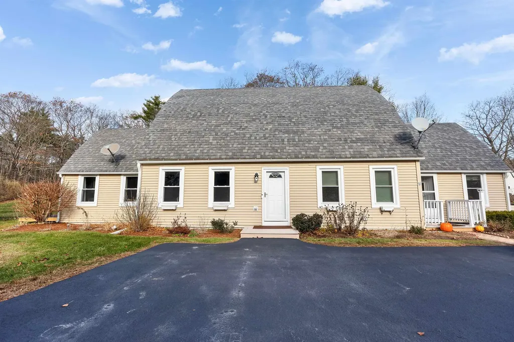 18 West Ridge Drive Peterborough NH 03458