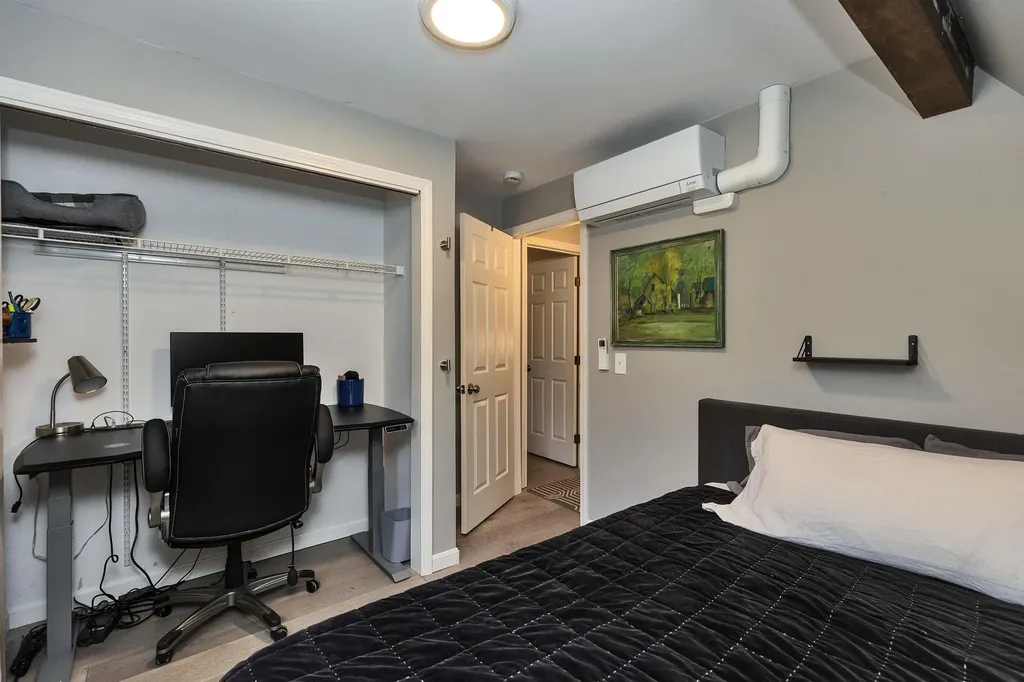 18 West Ridge Drive Peterborough NH 03458