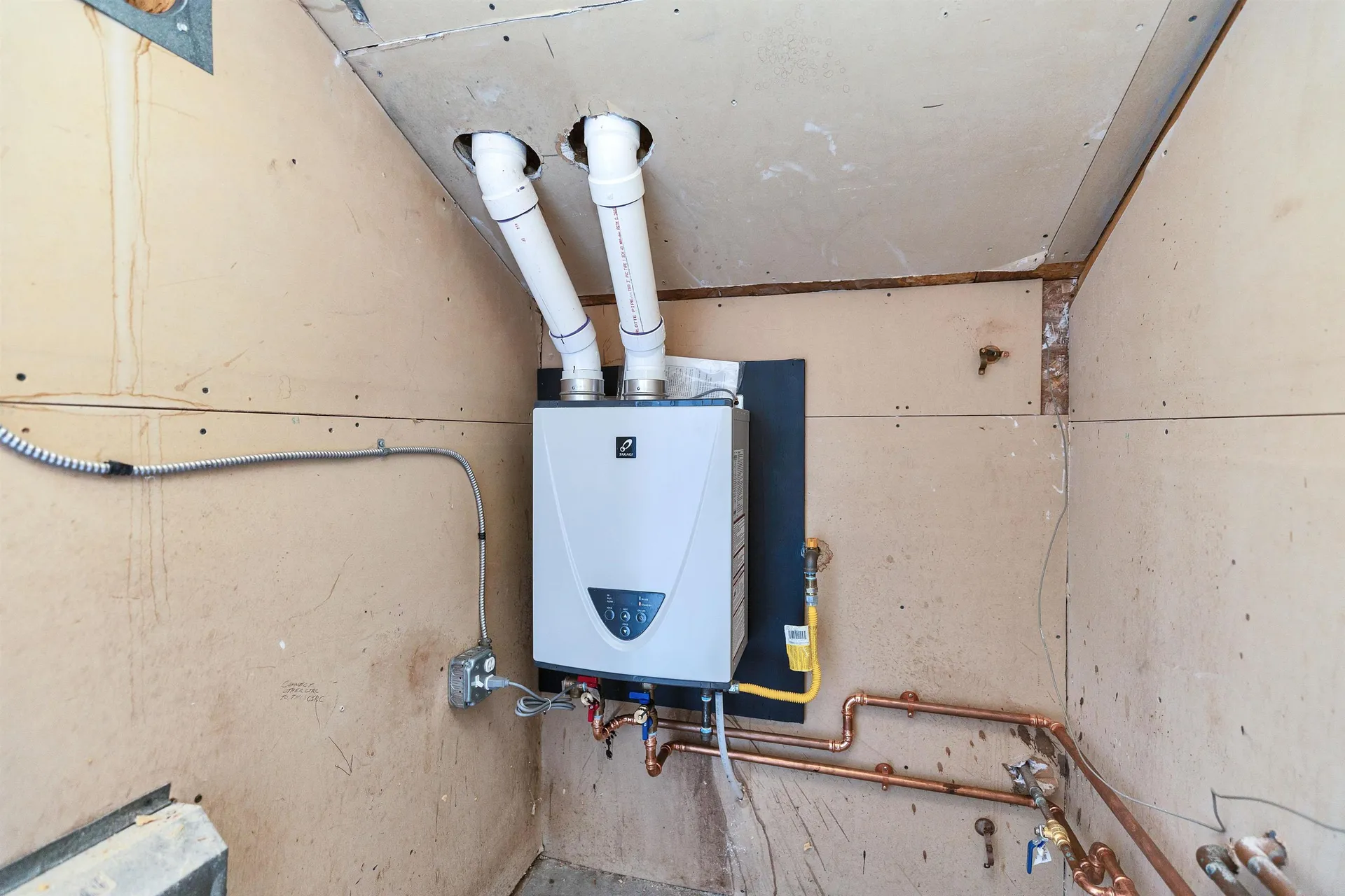 18 West Ridge Drive Peterborough NH 03458