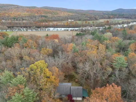 49 Whitetail Drive Vernon VT 05354