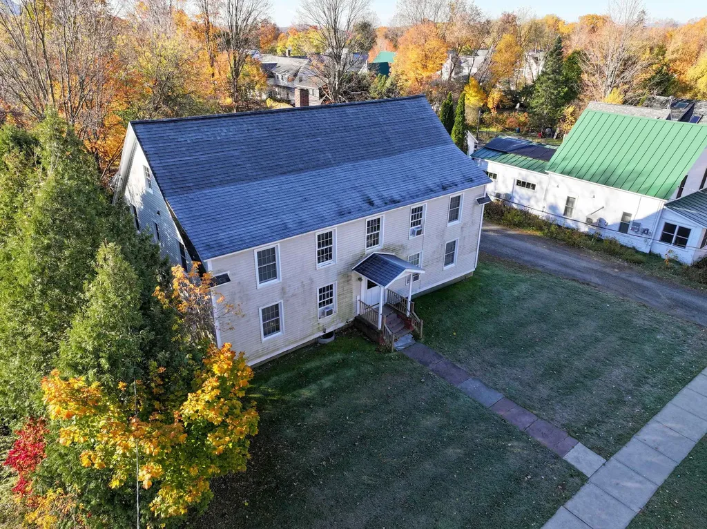 5 Pleasant Street Bristol VT 05443