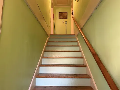 5 Pleasant Street Bristol VT 05443