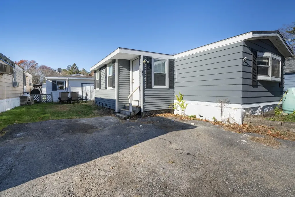 75 South Policy Street Salem NH 03079