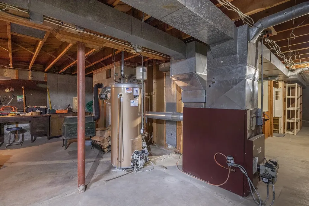 38 Woodwell's Garrison Road Hopkinton NH 03229