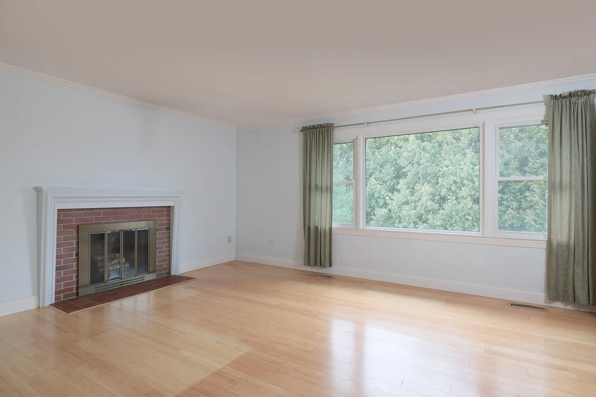 38 Woodwell's Garrison Road Hopkinton NH 03229