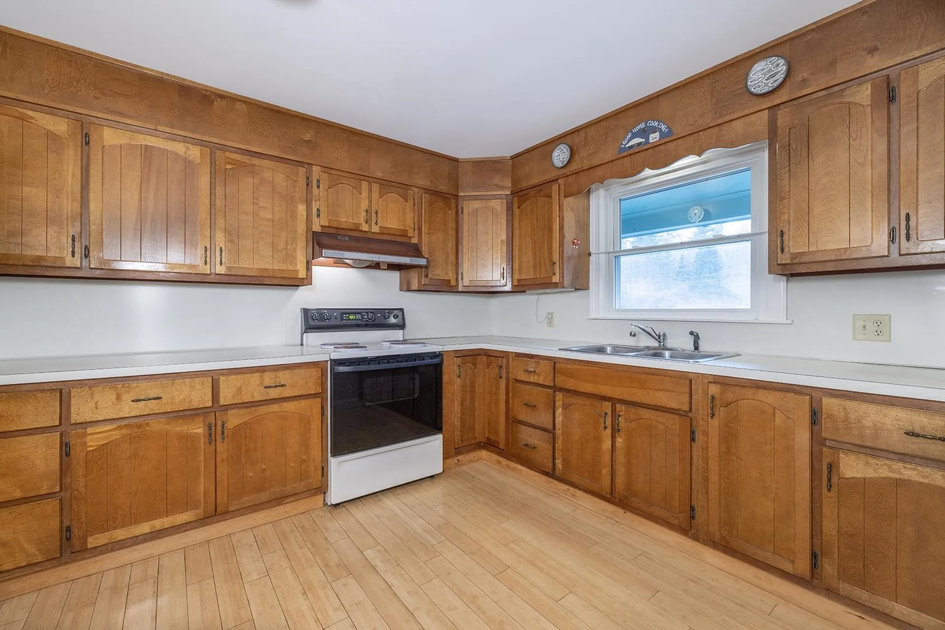 38 Woodwell's Garrison Road Hopkinton NH 03229