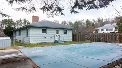 38 Woodwell's Garrison Road Hopkinton NH 03229