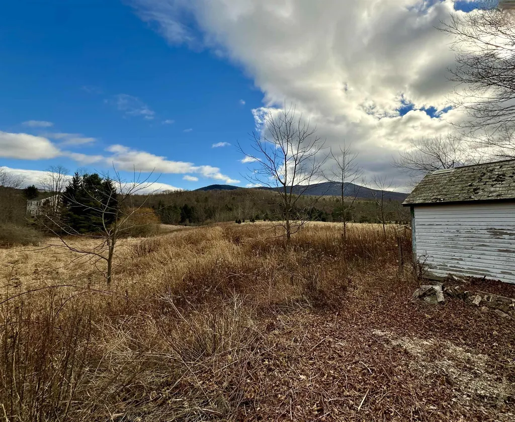 2652 Vt Route 133 Pawlet VT 05761