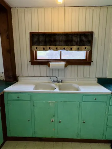 2652 Vt Route 133 Pawlet VT 05761