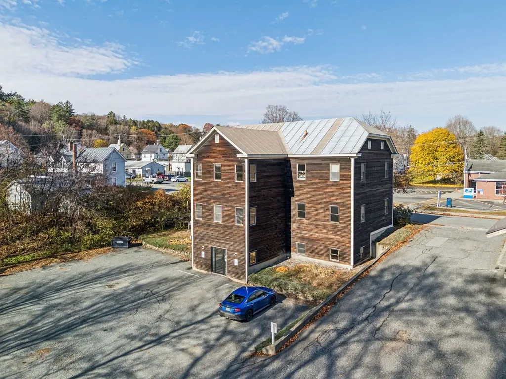 61 Depot Street Hartford VT 05001