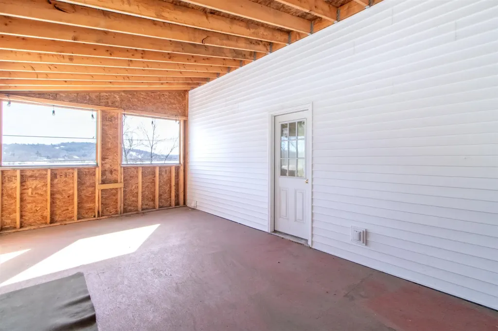 428 Coventry Street Newport City VT 05855